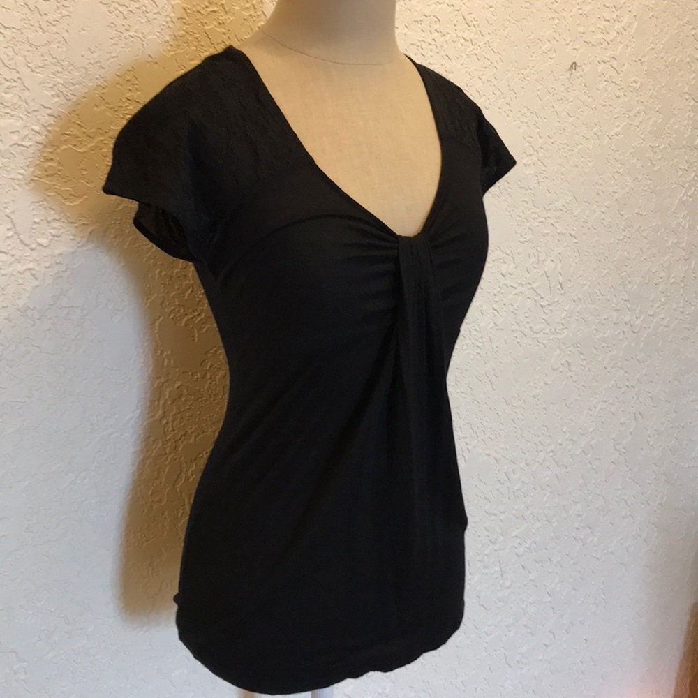 Banana Republic Black lace stretch blouse sz xs